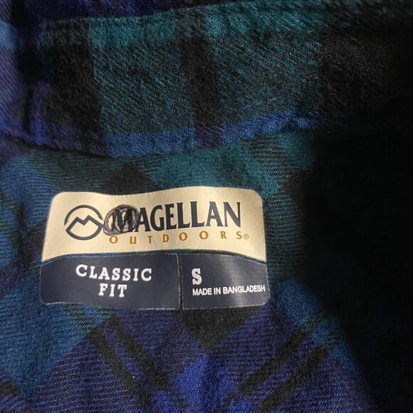 NEW Men's Magellan Outdoors Classic Fit Flannel Shirt - Picture 4 of 6